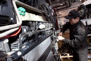 Услуги по ремонту кузова грузовых автомобилей